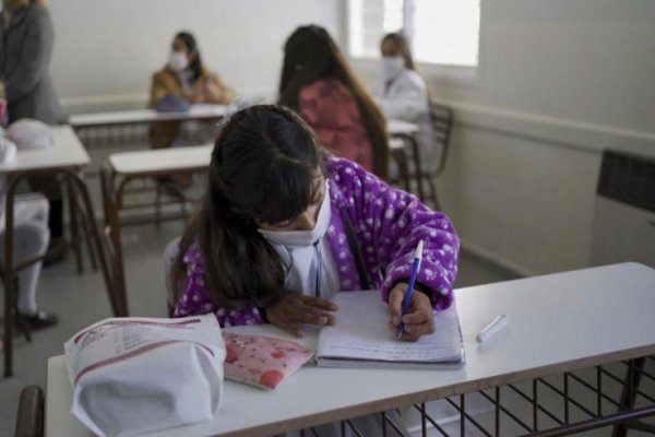 Sin actividad para los alumnos el viernes, se adelantó la finalización de clases