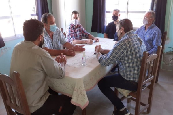 Costamagna recorrió el norte provincial y dialogó con autoridades y productores de la región