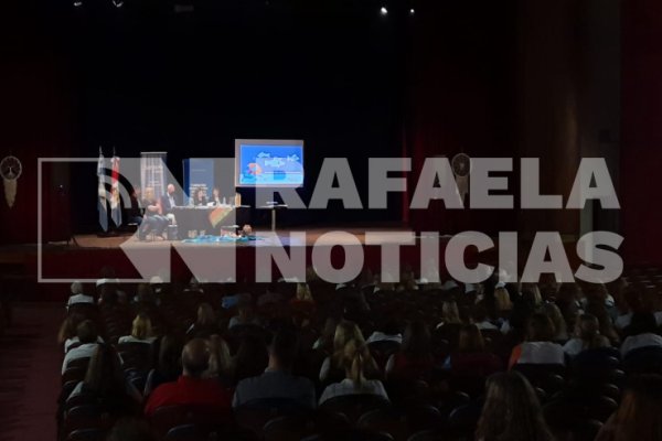 Presentaron en Rafaela, el ‘’Plan Nacional de Lecturas’’