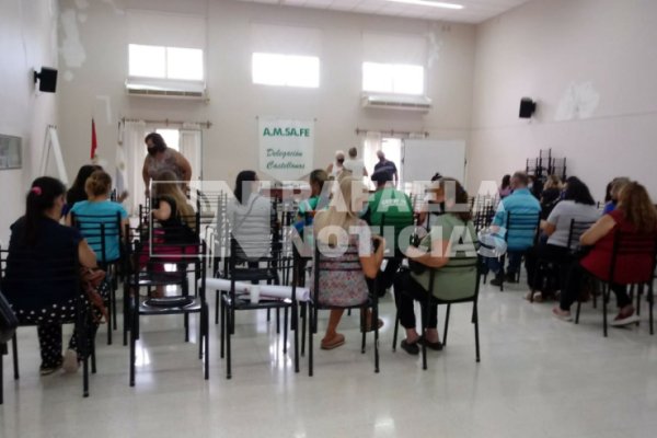 Malestar de docentes de Rafaela y la región: proponen tres mociones de paro