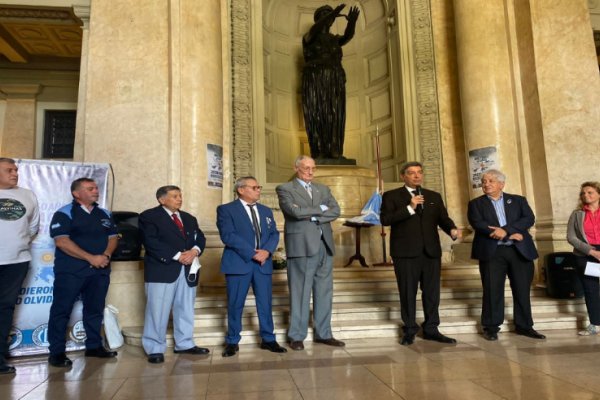 Acto en el Palacio de Justicia a 40 años de la gesta de Malvinas