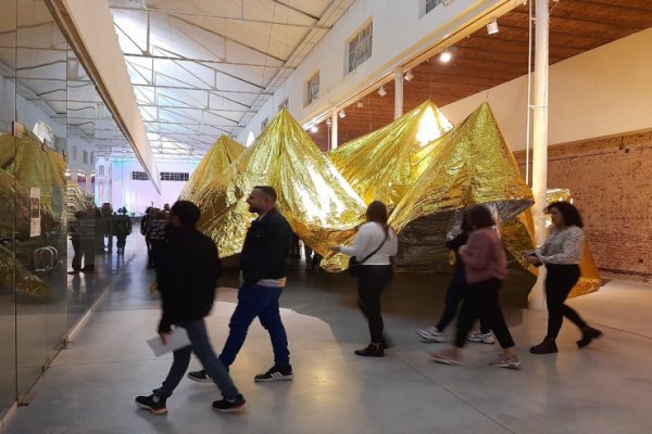 Dos inauguraciones de muestras temporarias y música en el Viejo Mercado