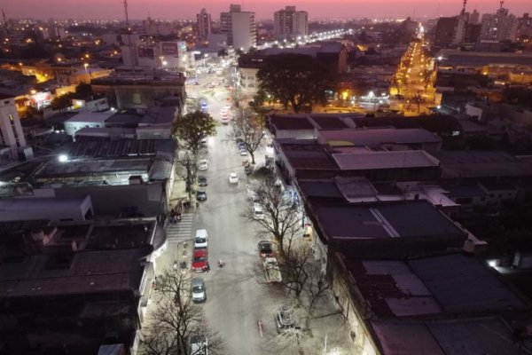 Se puso en funcionamiento nueva iluminación de avenida Mitre