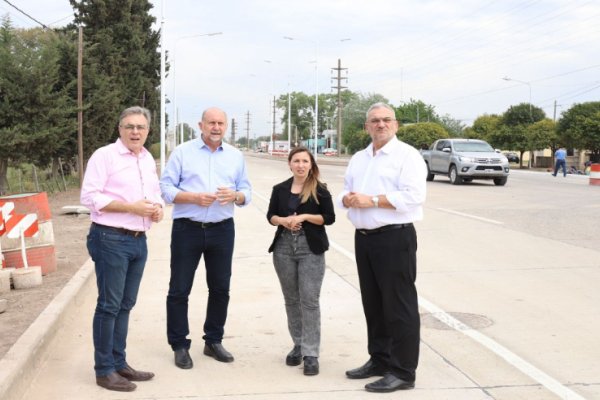 Perotti y Castellano recorrieron la obra de Luis Fanti