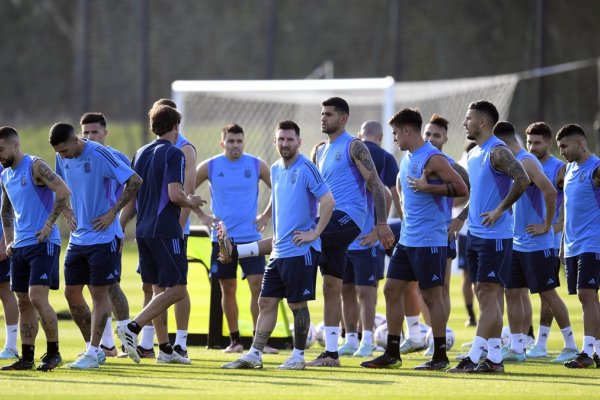 Argentina asume la primera final ante México para definir su futuro en Qatar