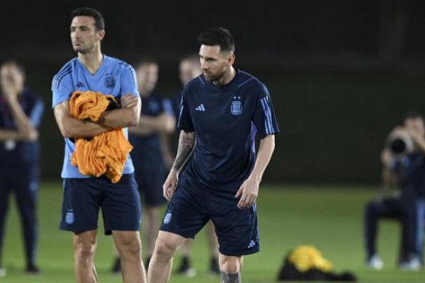 Scaloni cuida a Di María y prueba dos variantes en su puesto