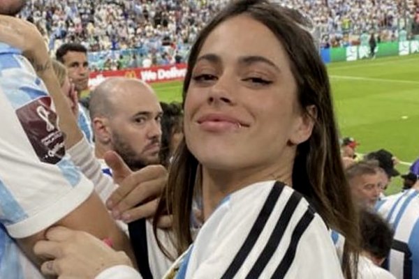 Tini tuiteó: "Rodrigo te amo"