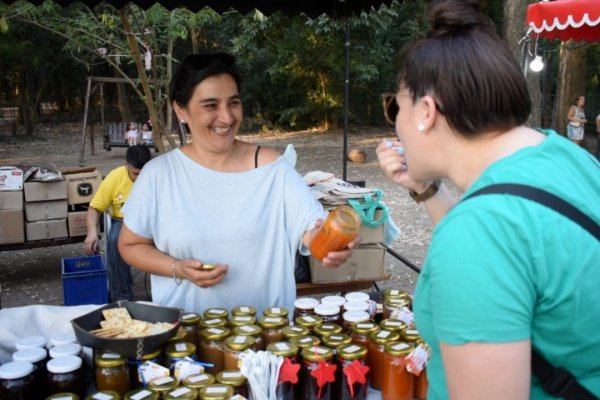 19 emprendedores sustentables participaron de la feria Desde el Origen