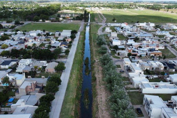 Cinco empresas compiten por la obra del canal Sur en barrio La Cañada