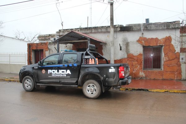 Tensa situación por un joven merodeando con un arma en la vía pública