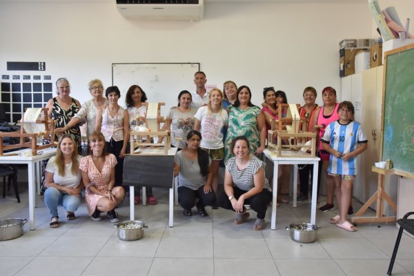 Continúa el trabajo de las “Mujeres de la Seda”