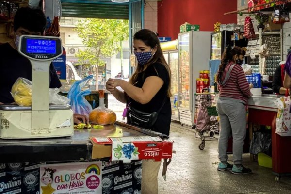 La canasta básica que mide la pobreza aumentó más que la inflación en 2022: 100,3% frente a 94,8% del IPC