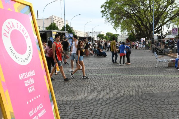 ¿Cómo hacer para inscribirse a la convocatoria 2023 para Plaza Feria?