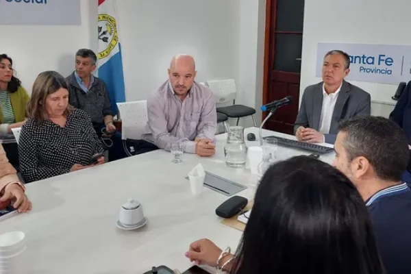 Docentes escucharán la oferta salarial de provincia