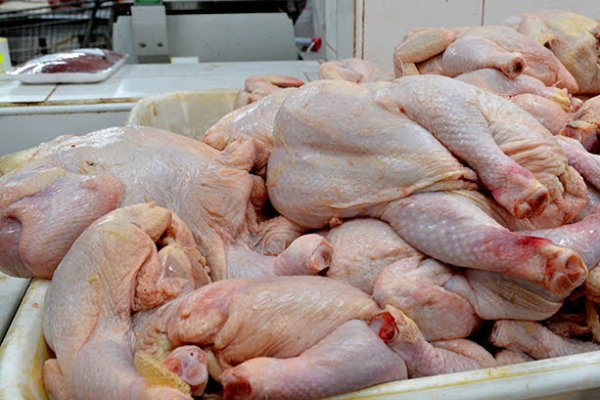 Todo sube: el precio del pollo aumentó un 40% en marzo