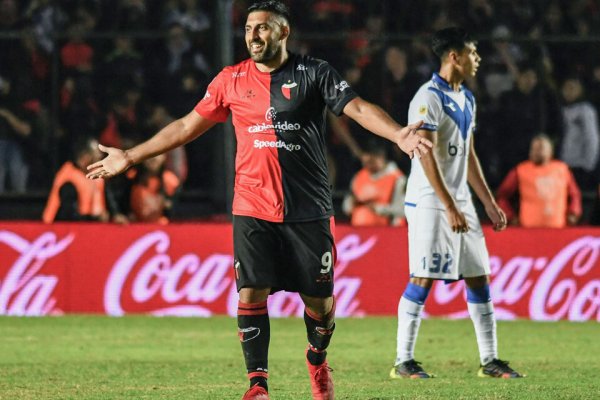 Colón superó 2-1 a Vélez