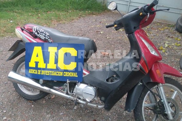 En una requisa, la AIC secuestró una motocicleta con pedido de secuestro