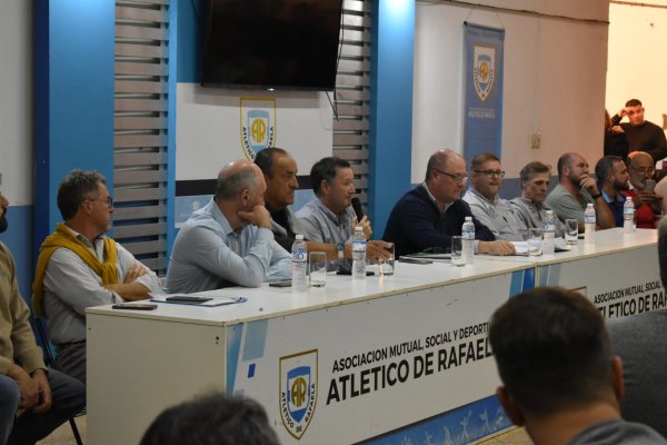 Ante una multitud de socios, Atlético puso en marcha su Asamblea