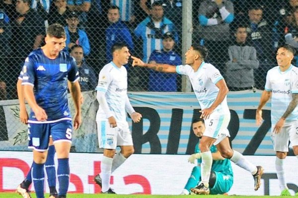 Racing volvió a perder en el torneo y no levanta