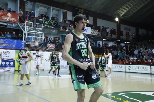 Atenas le ganó a San Lorenzo y definen el descenso en Boedo