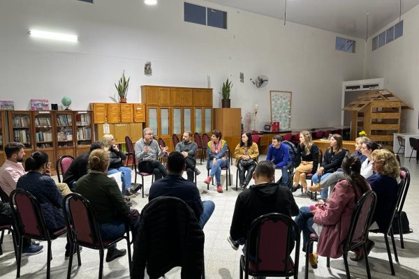 Buscan un espacio para que alumnos de la escuela Pablo Pizzurno realicen Educación Física