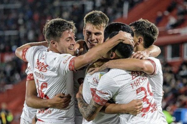 Unión le ganó a Huracán y salió del fondo de la tabla