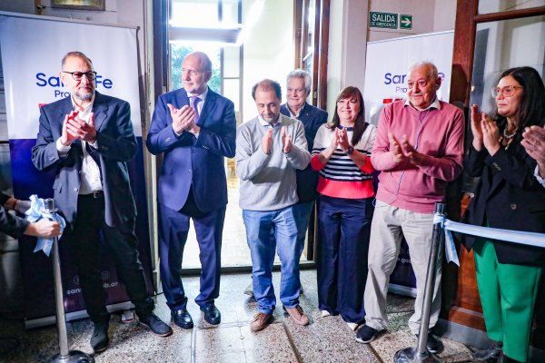 Se reinauguró la Sala de Periodistas de la Casa de Gobierno