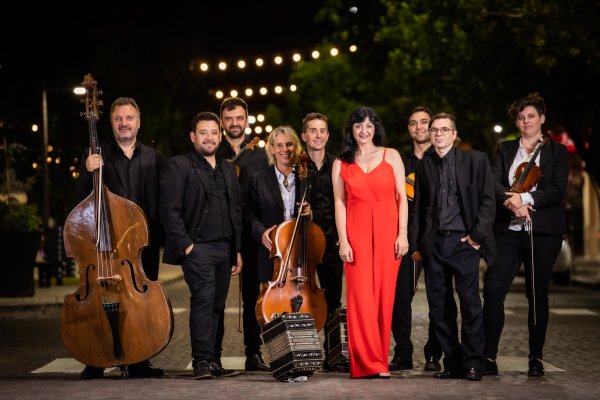 "Postales Urbanas", presentado por la Orquesta Municipal de Tango.