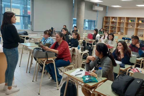 El acompañamiento personalizado a los estudiantes, un distintivo de la Católica