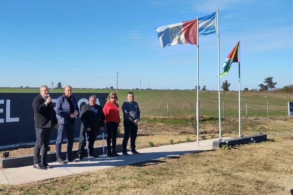 Calvo presente en la inauguración del nuevo acceso a Coronel Fraga