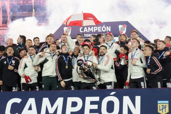 River superó a Racing y tuvo su fiesta completa en el Monumental