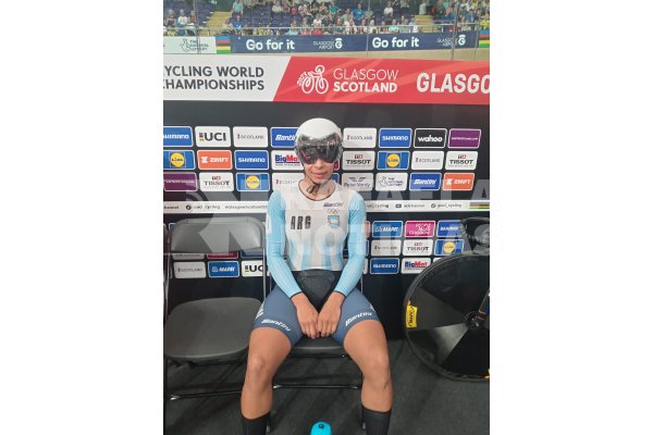 Natalia Vera debutó en el Mundial de ciclismo Glasgow 2023