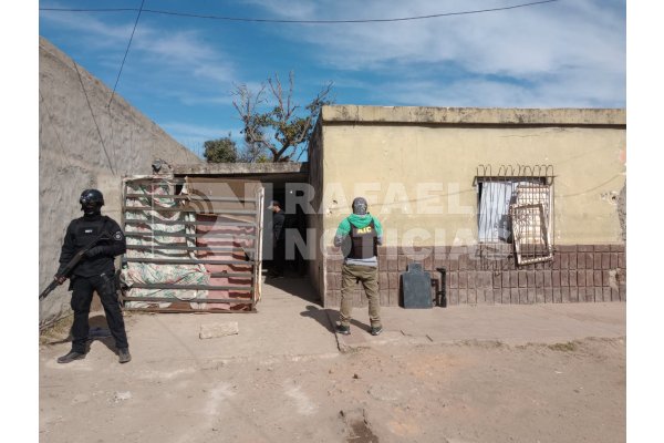 No hay dos sin tres: otro allanamiento en un “bunker” narco de Frontera