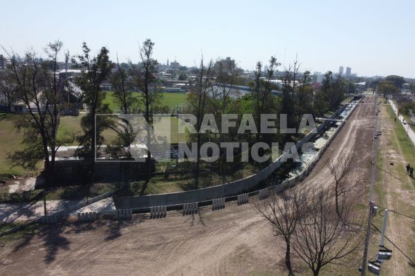 El gobernador Omar Perotti recorrió el entubado frente a Ben Hur