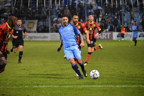 Atlético de Rafaela y Deportivo Madryn igualaron 0 a 0