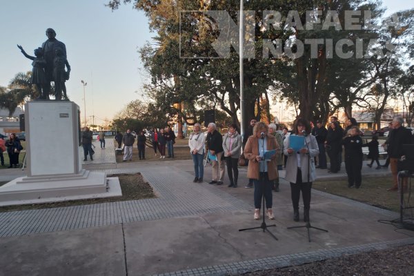 En el acto por el "Día del Maestro" AMSAFE llamó a "luchar por la escuela pública"