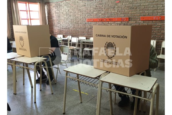 Elecciones en Rafaela: pasadas las 13, el porcentaje de participación rondaba el 40%.