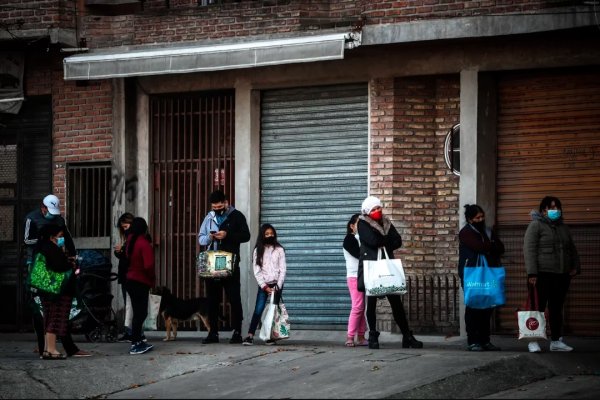 Pobreza: cuánto debería crecer el PBI en una década para revertir el aumento de los últimos cinco años