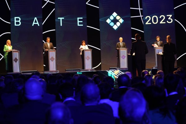 Debate presidencial: "No hubo errores groseros pero tampoco ninguno se destacó"