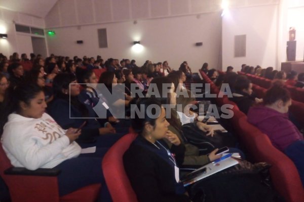 Con una gran concurrencia, se realizó la II Jornada de Estudiantes de Enfermería