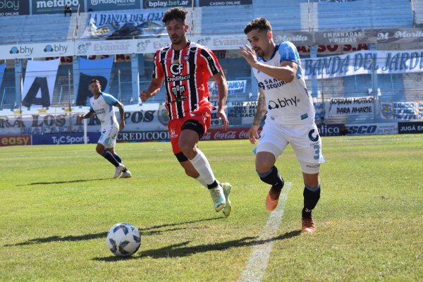 Atlético igualó con Chacarita y definirá de local en octavos del reducido