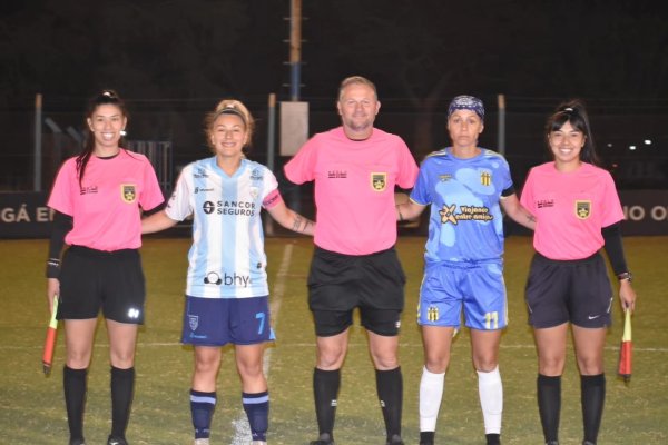 Las chicas de la Crema y un comienzo arrollador en la Copa Federación