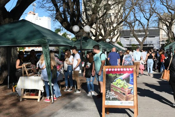 Más de 25 puestos participaron de las ferias en Rafaela