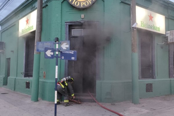 Susto por el principio de incendio en un bar