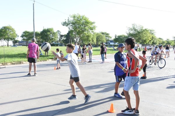 Plaza Deportiva reunió a toda la familia