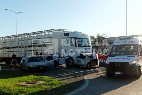 Camionero, sin licencia, protagonizó un accidente en Ruta Nº34 y Bv. Roca