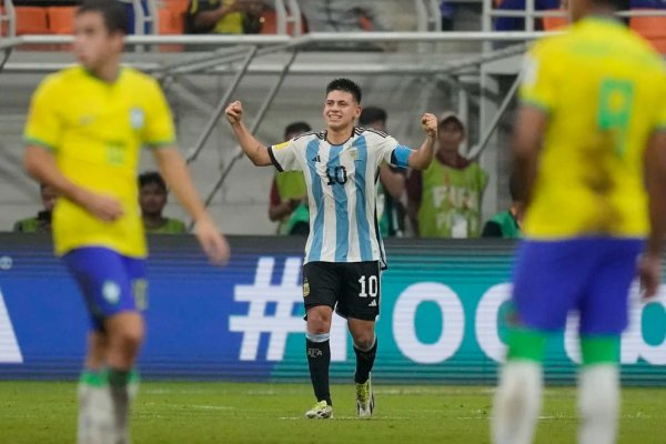 Mundial Sub17: Argentina goleó a Brasil y pasó a semifinales