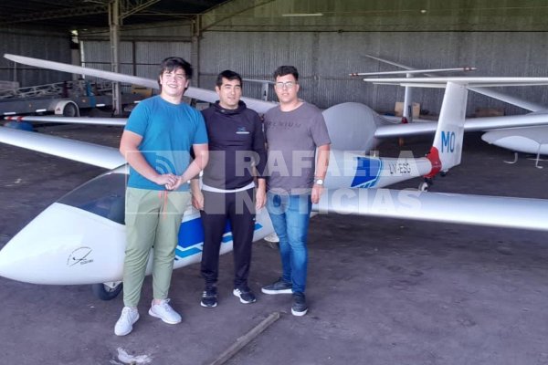 Más pilotos se incorporan a las actividades del Club de Planeadores de Rafaela