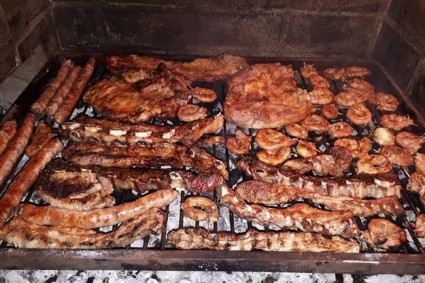 Milei promete asado a 4.900 pesos: ¿se podrá conseguir en Rafaela?