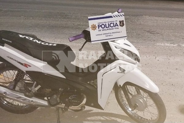 Policía de Seguridad Vial secuestró una moto en Bella Italia